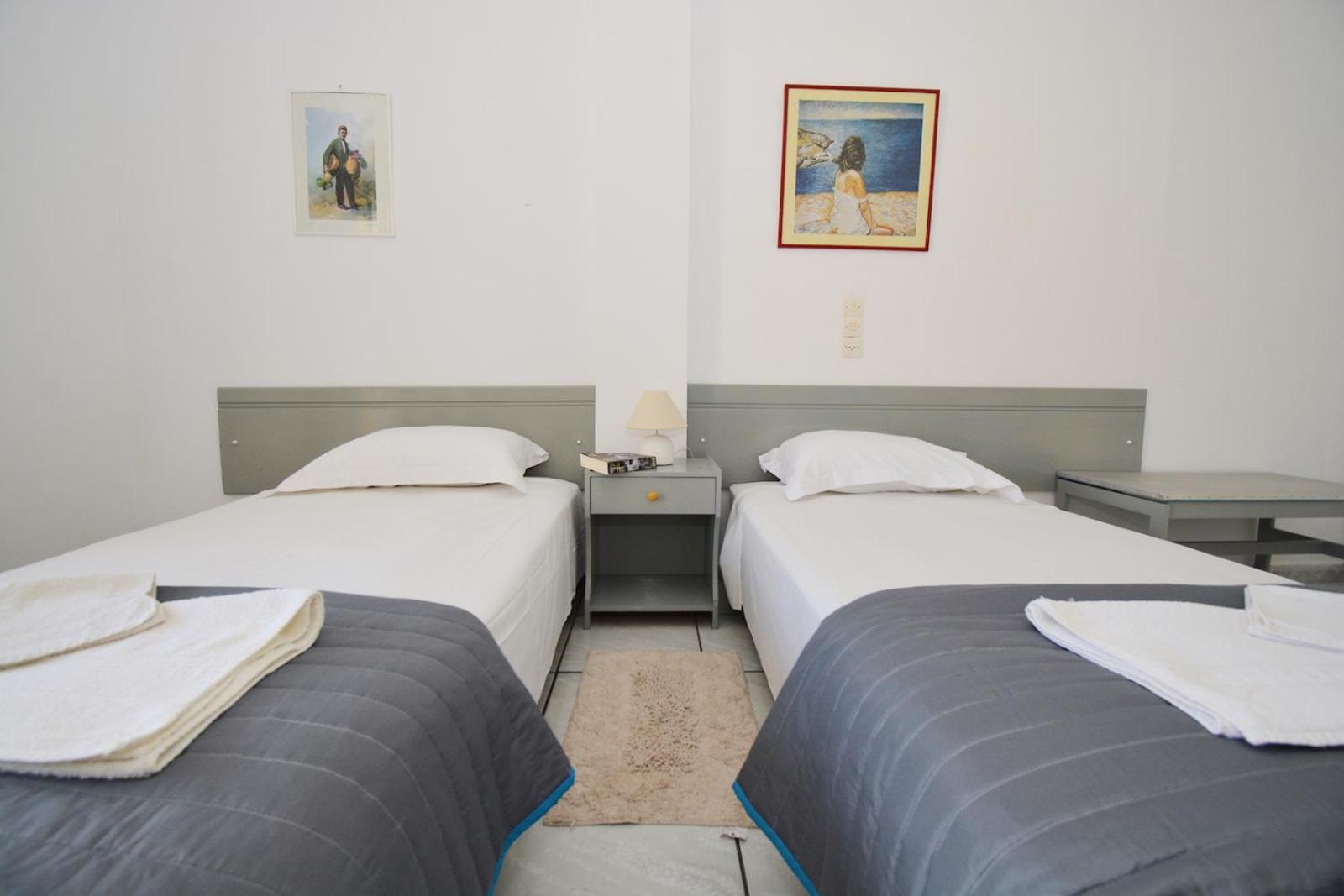 Dolphin Apt & Studios -Near The Beach Appartamento *