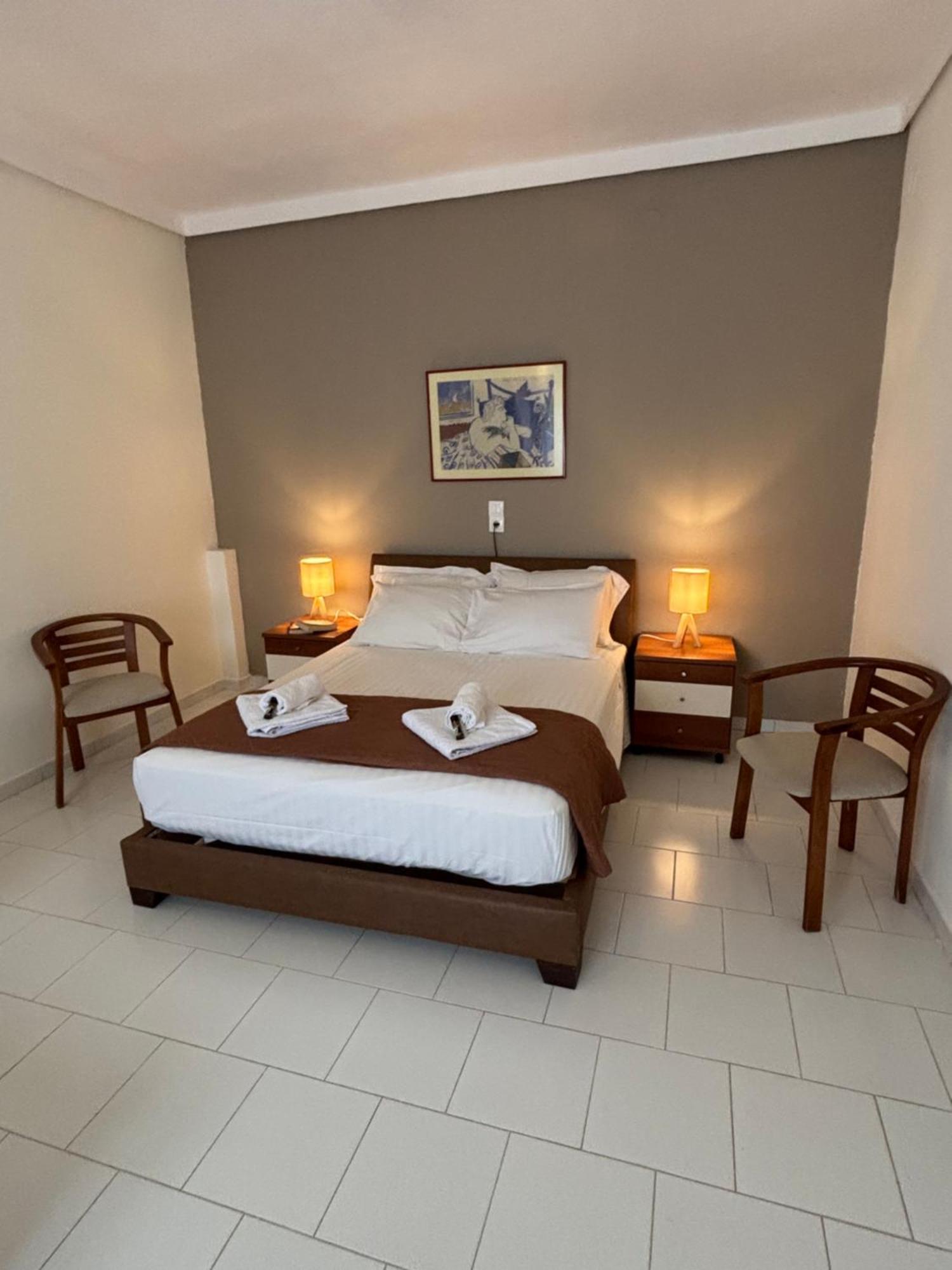 Appartamento Dolphin Apt & Studios -Near The Beach *